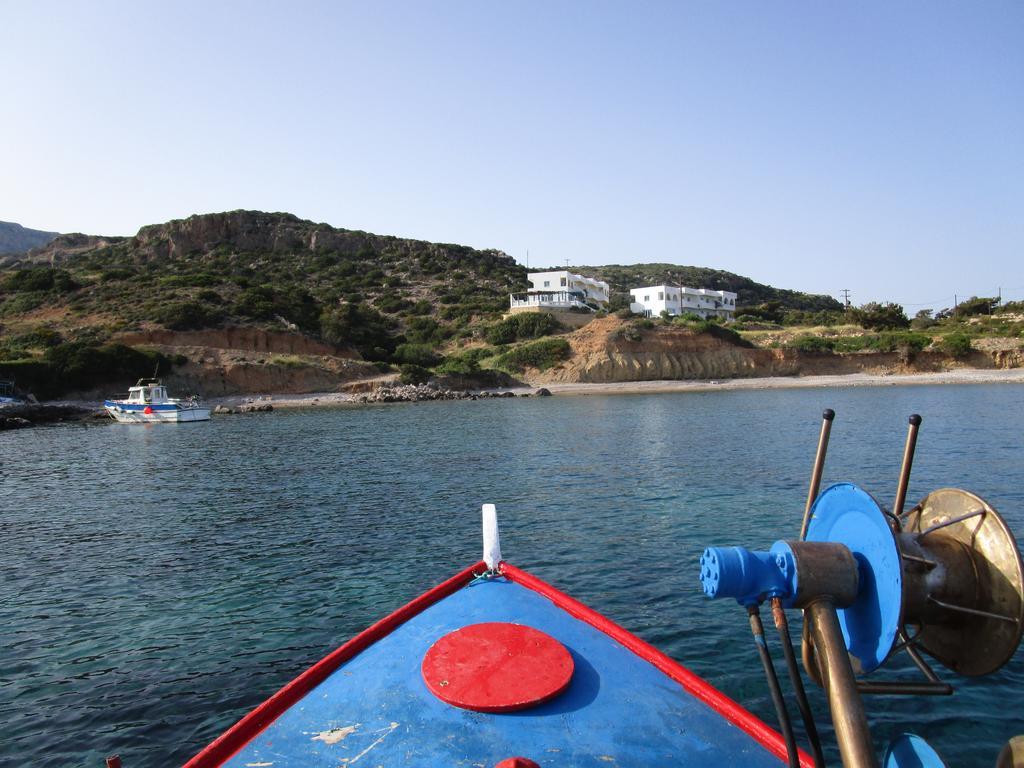 Studios Fokia Beach Amoopi Extérieur photo