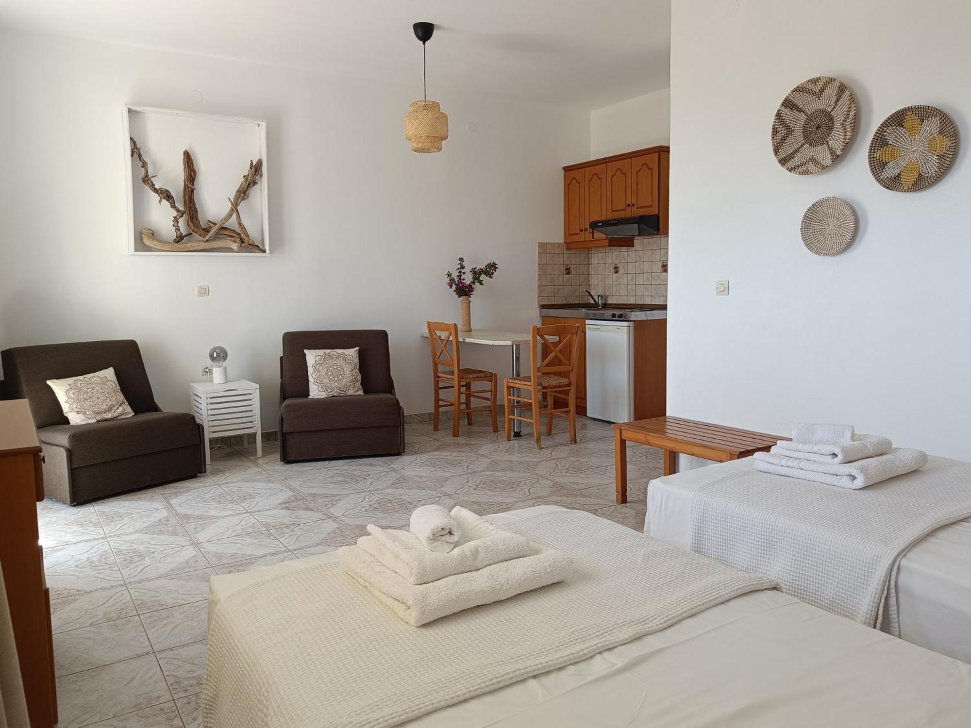 Studios Fokia Beach Amoopi Extérieur photo