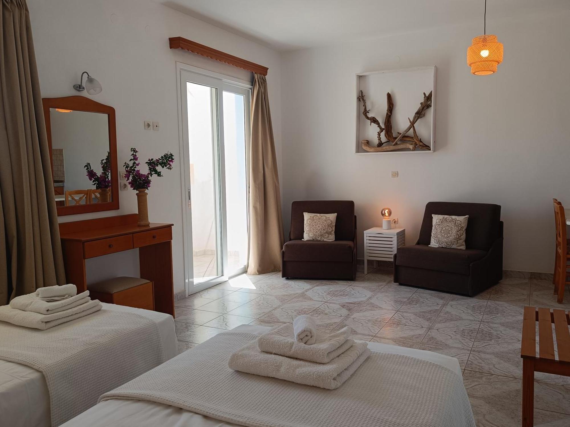 Studios Fokia Beach Amoopi Extérieur photo