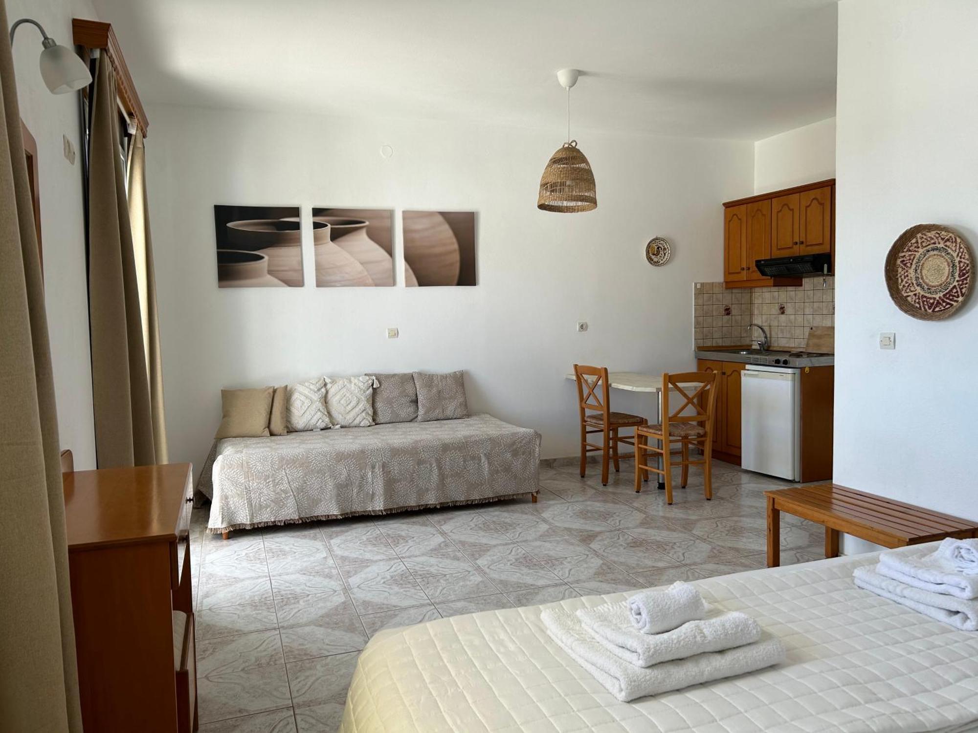 Studios Fokia Beach Amoopi Extérieur photo